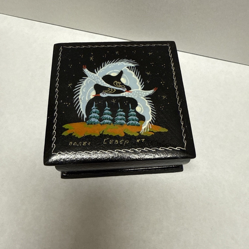 Russian Lacquer Signed Trinket Box w/ Painted Birds 2.5" Square